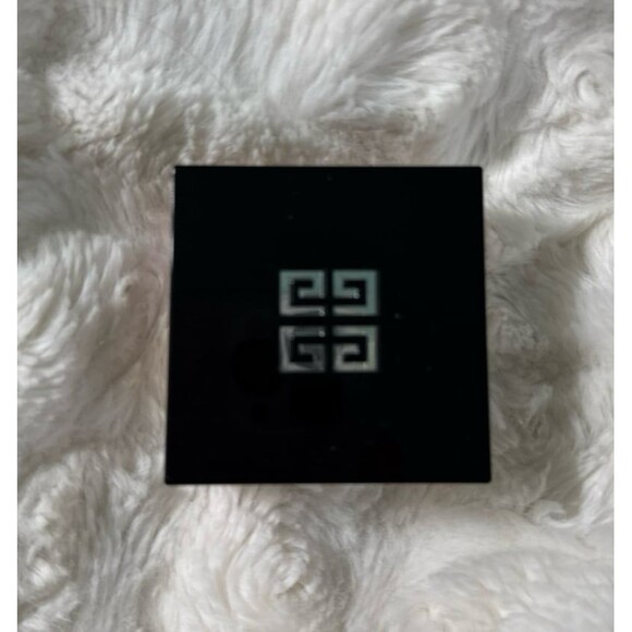 Givenchy Prisme Libre Loose Powder 3 Voile Rose Original Formula .14 oz Mini - Picture 3 of 5